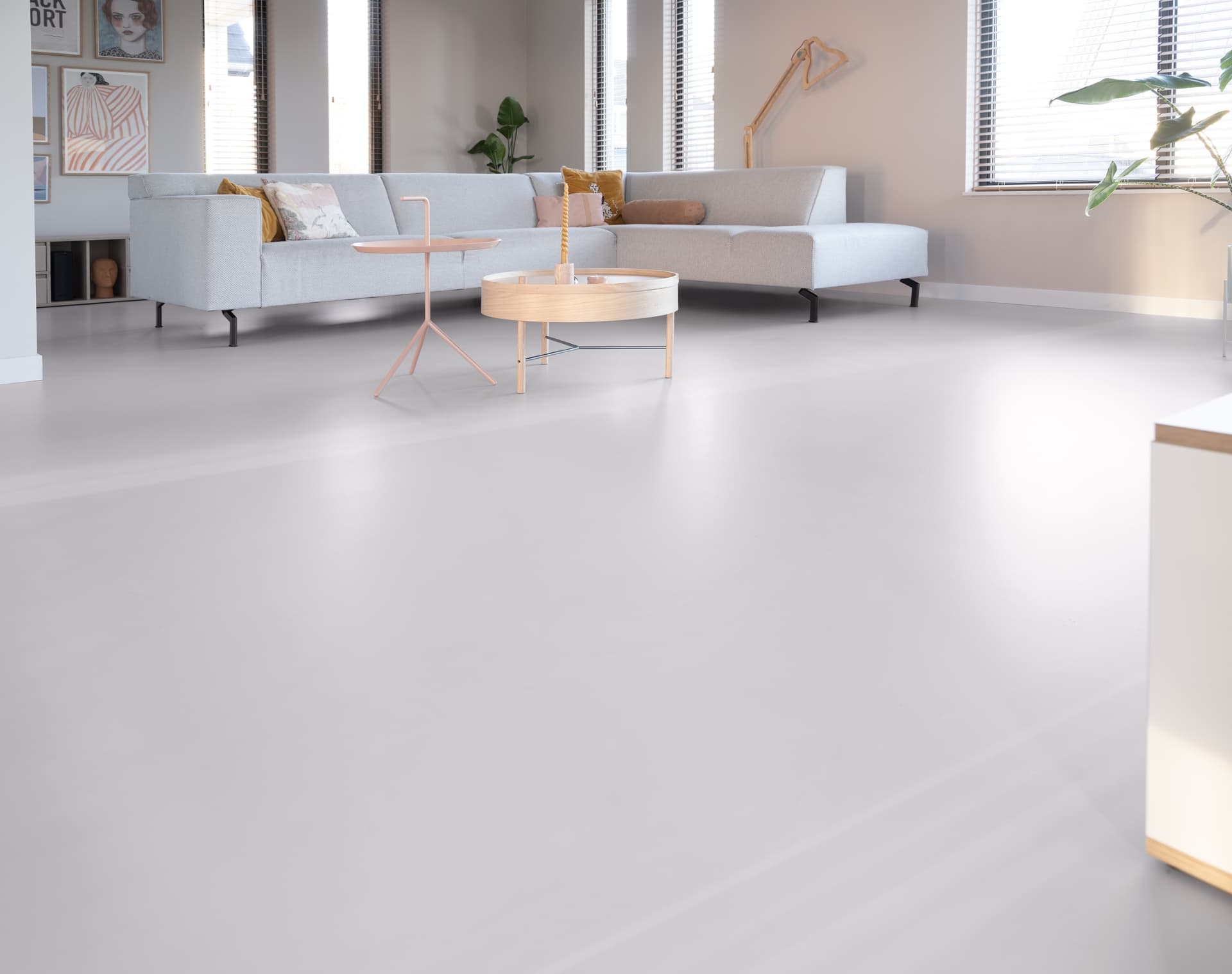 Woonkamer • Lichte PU gietvloer